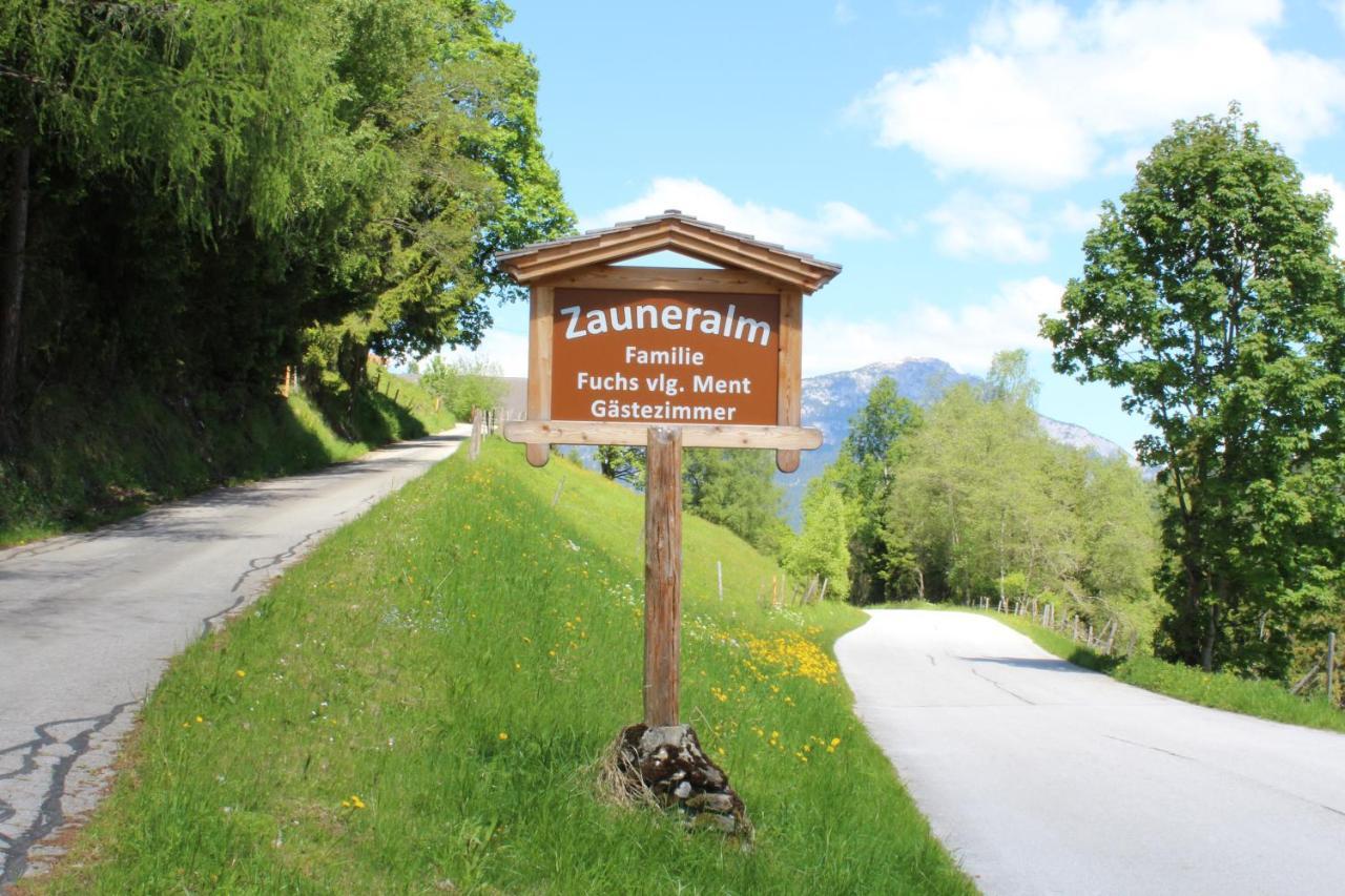 Zauneralm Aich  Buitenkant foto